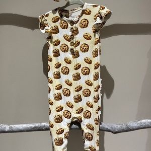 Posh Peanut short sleeve one piece outfit